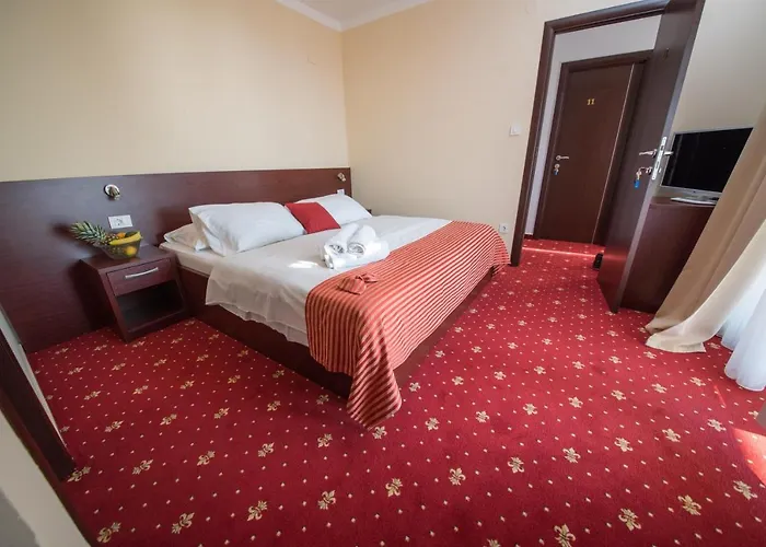 Anton בית הארחה