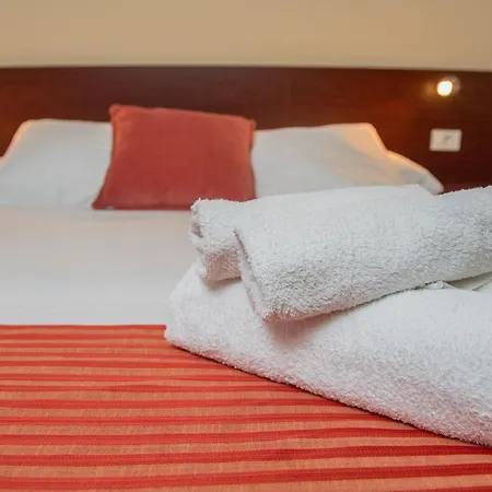 Anton Πανσιόν 3*